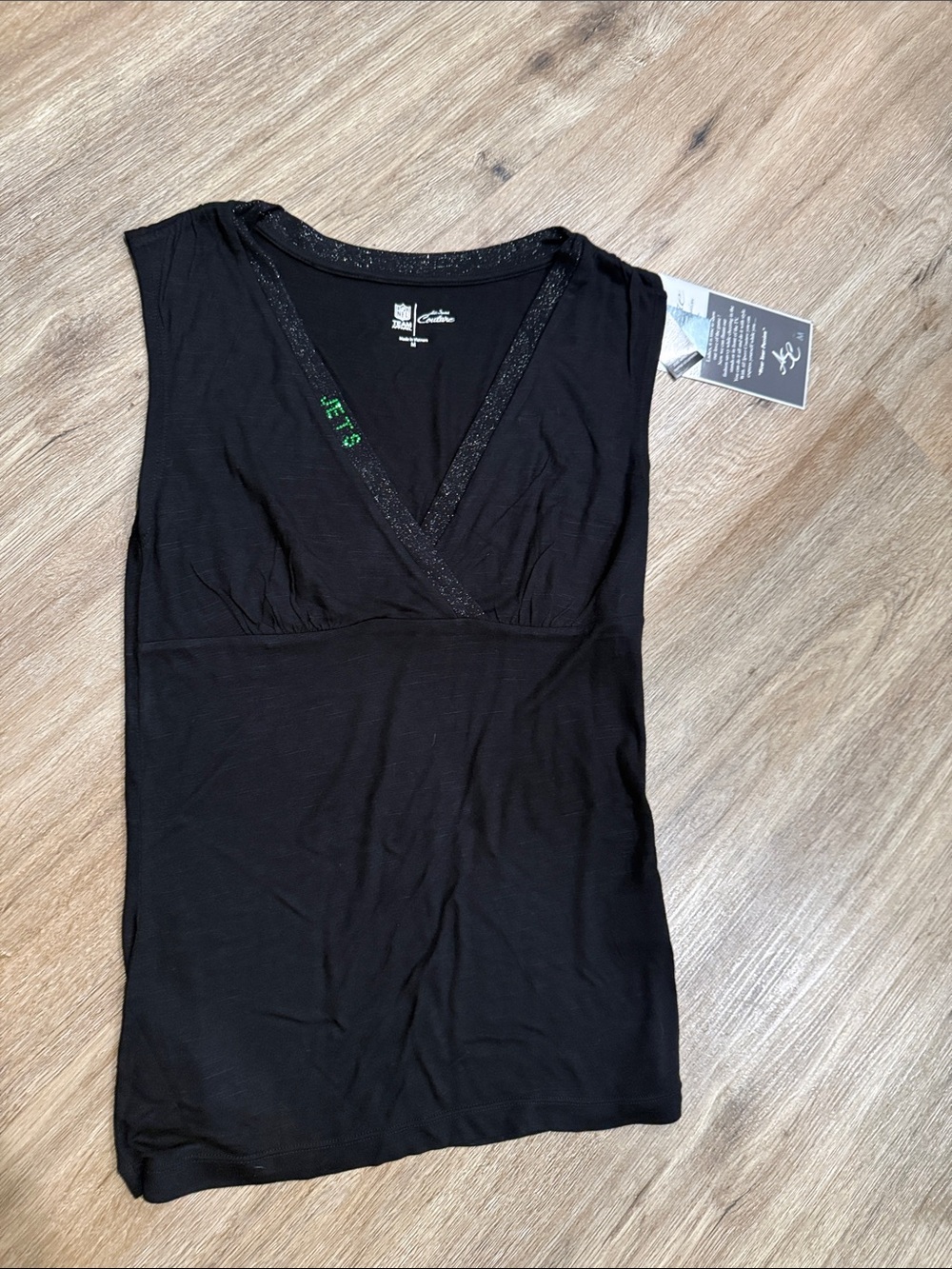 NWT NFL Team Apparel Couture Black Graphic Top NY Jets